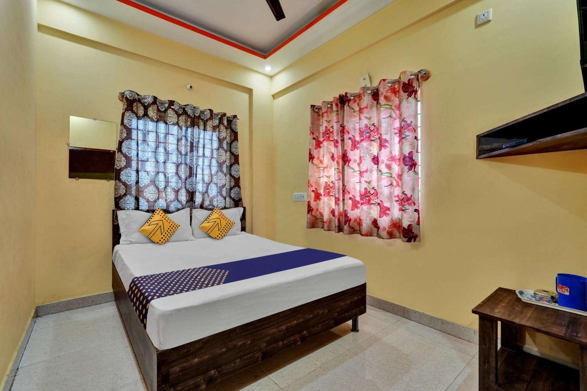 Hotel Spot On Anugraha Residency Kumbalgod Exterior foto