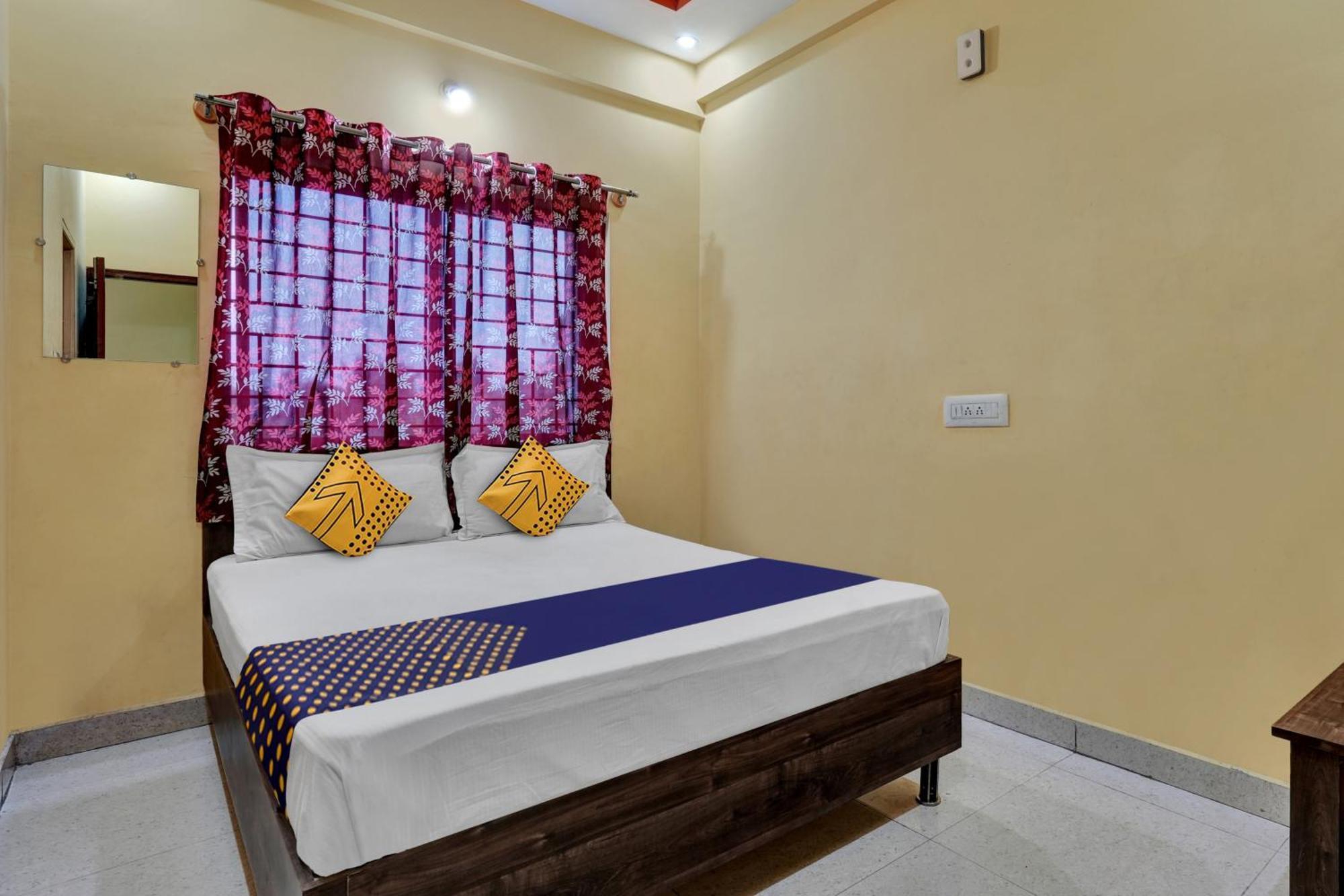 Hotel Spot On Anugraha Residency Kumbalgod Exterior foto
